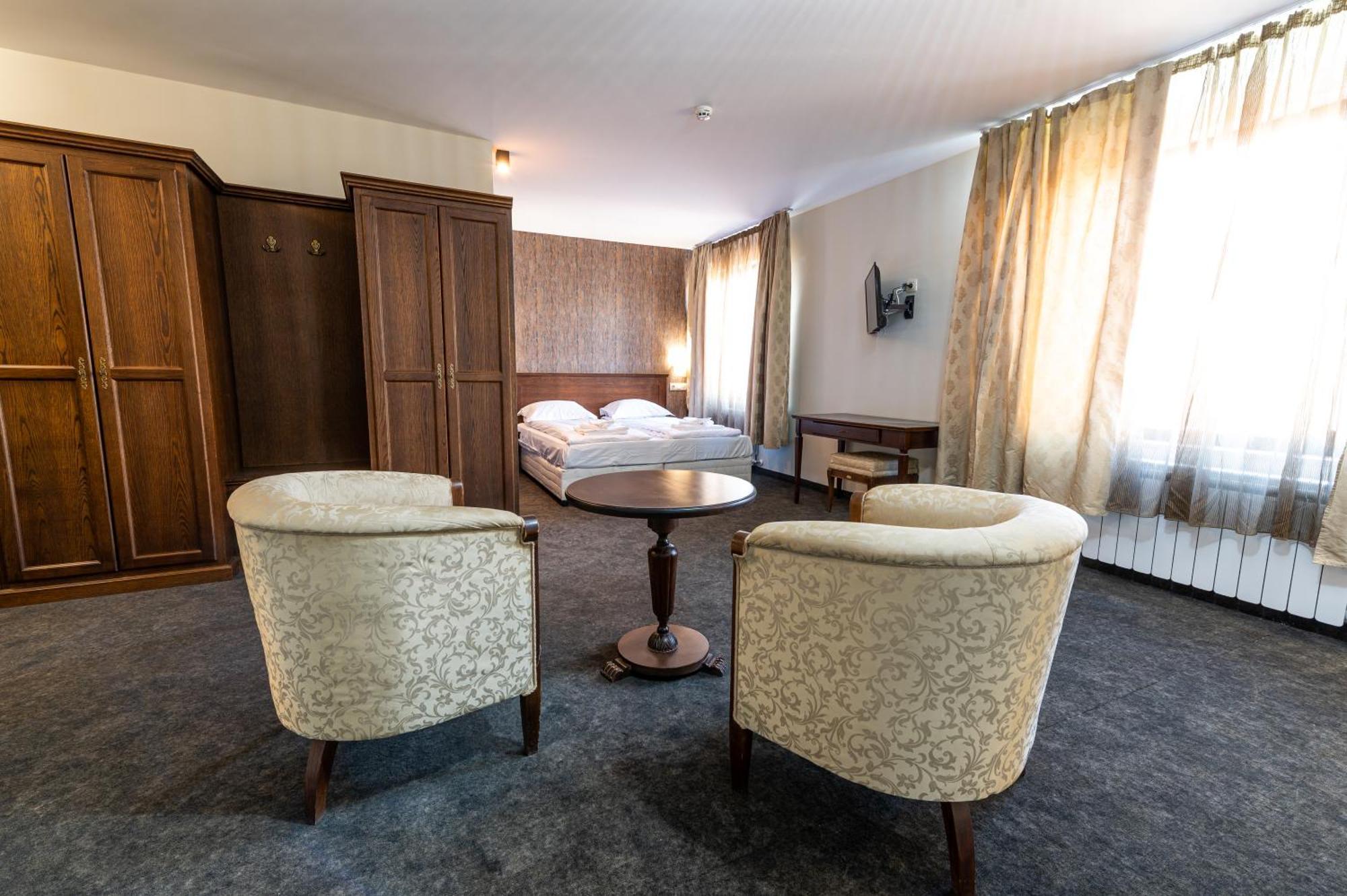 Hotel Domenic Free Parking 플로브디프 외부 사진